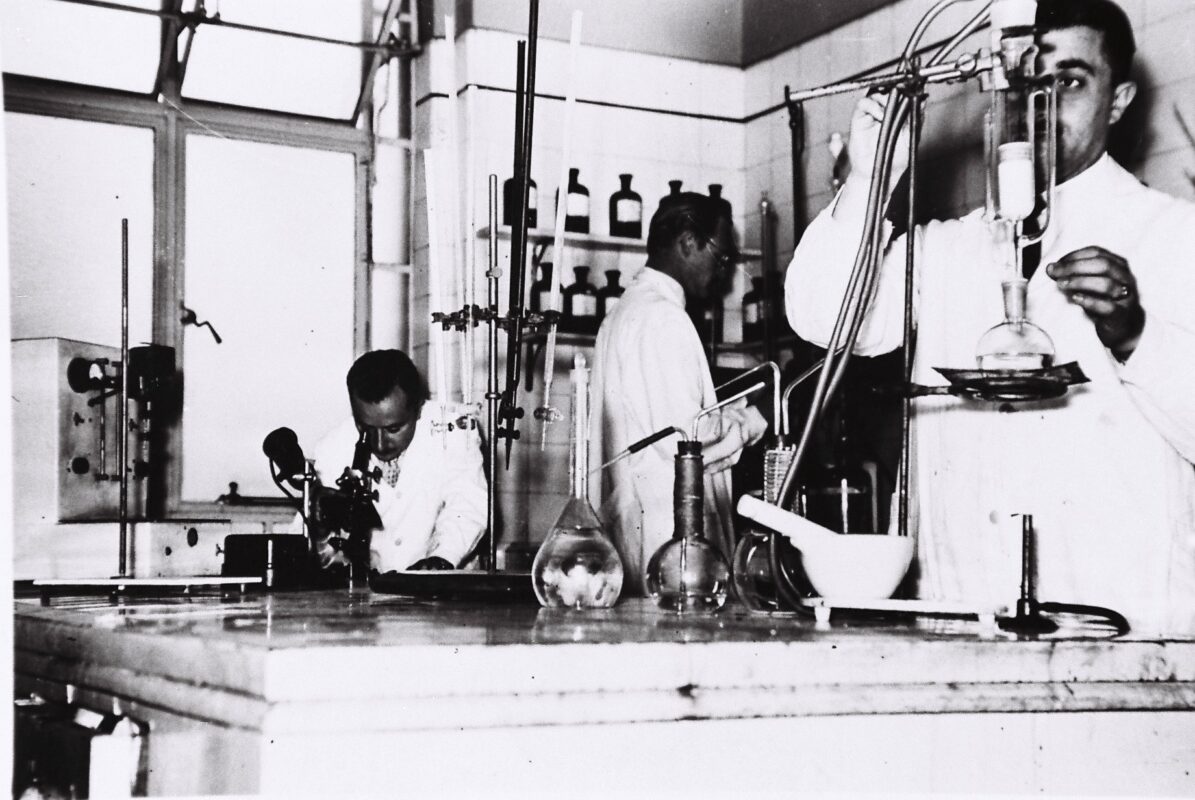 Laboratorio Correo Central