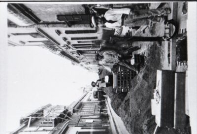 U.T. Calle Lima de Rivadavia a Victoria. Colocación de caños de 3 y 6 bocas para cables telefónicos