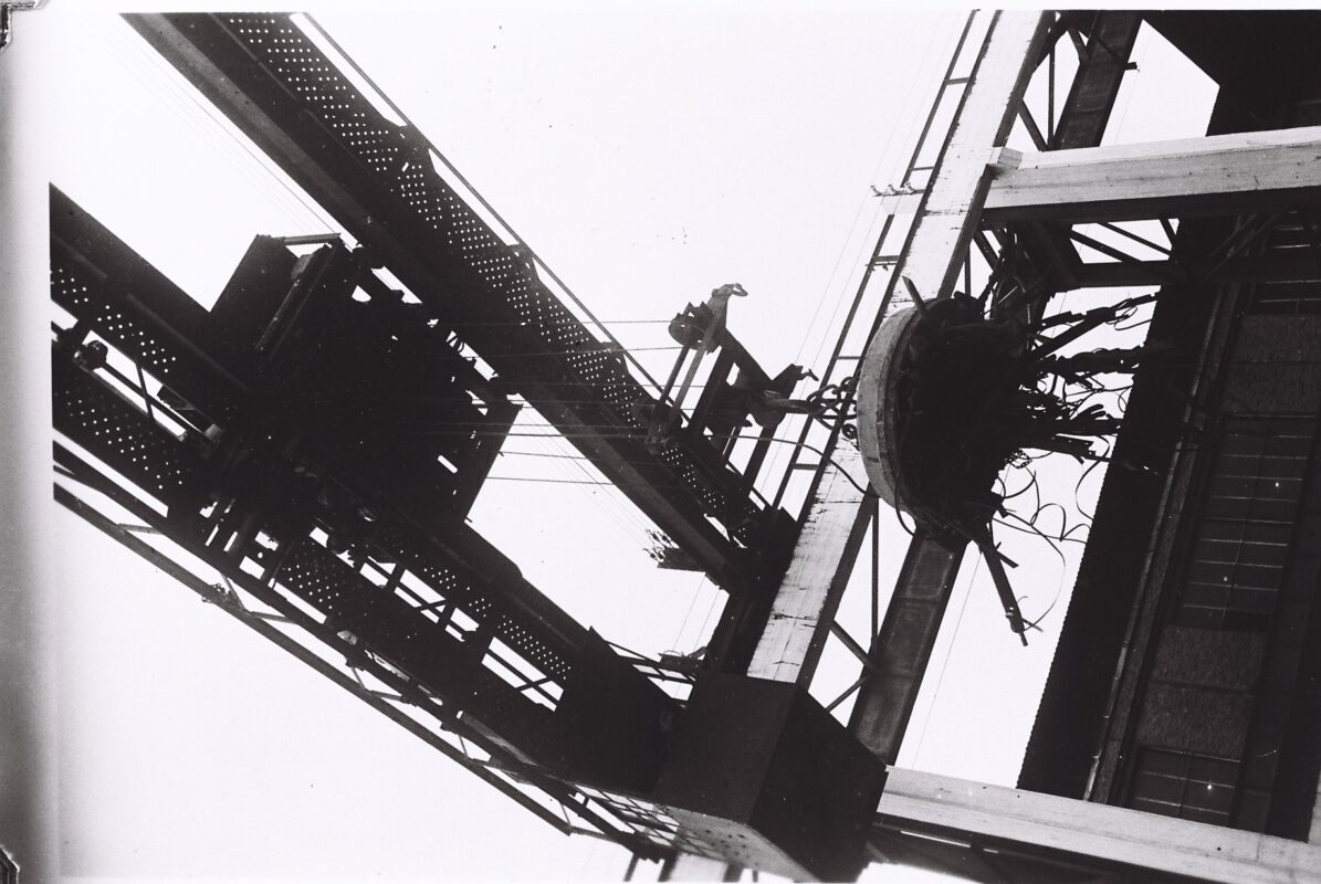 AEG electroimán