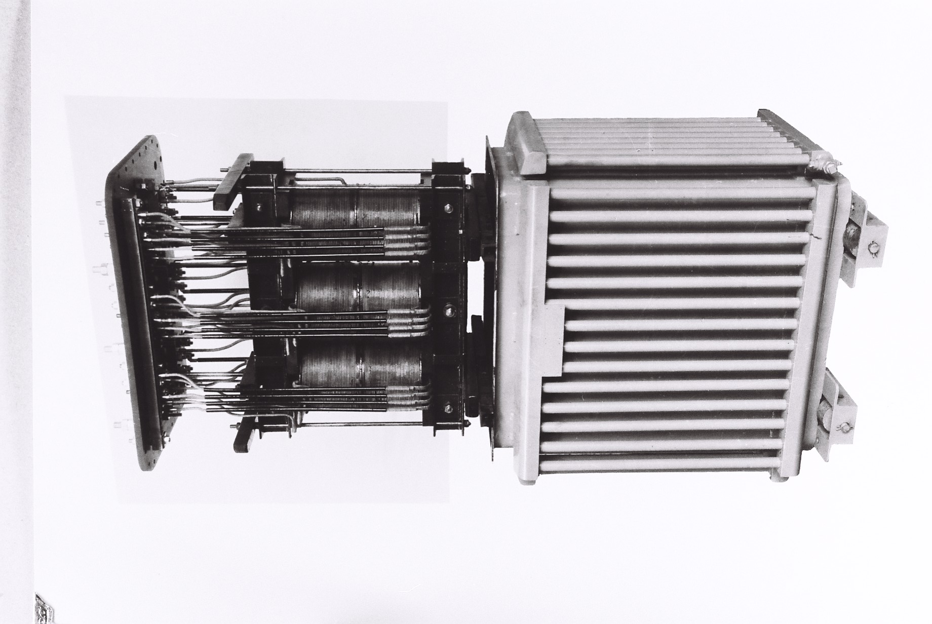 AEG transformador