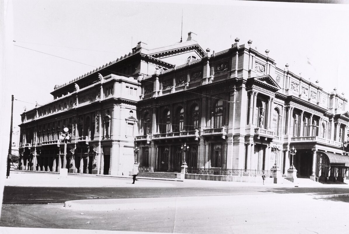 Vista del Teatro Colón