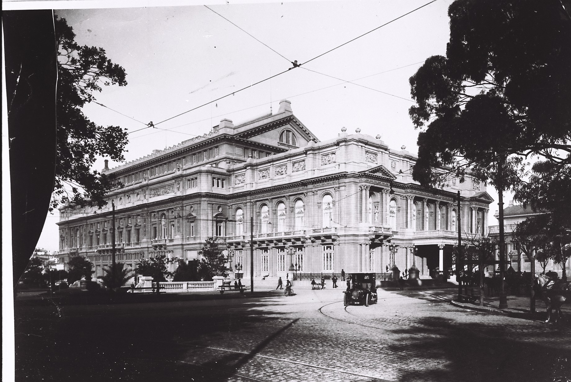 Ampliación del Teatro Colón
