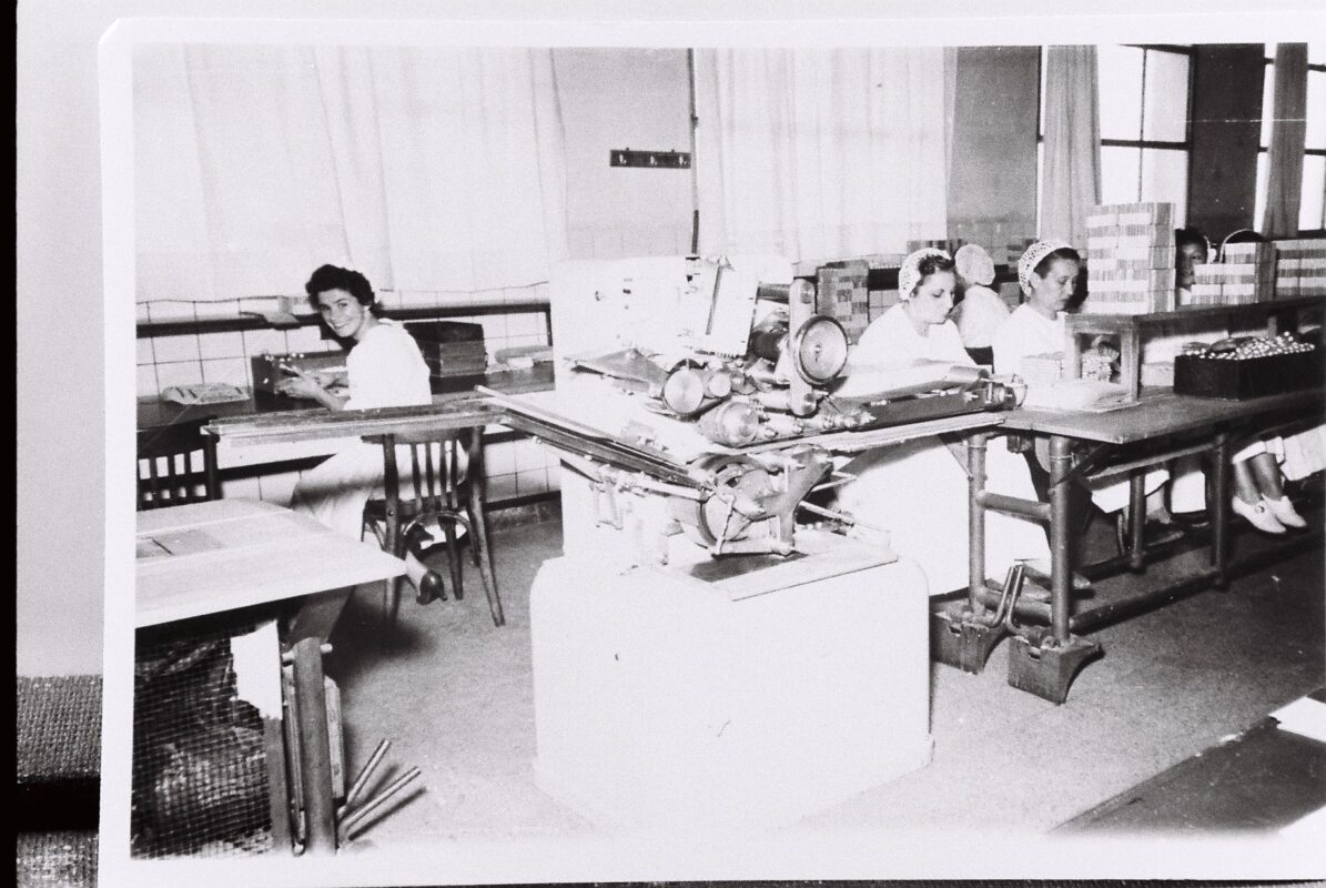 Química Bayer - fabricación Cnel Díaz