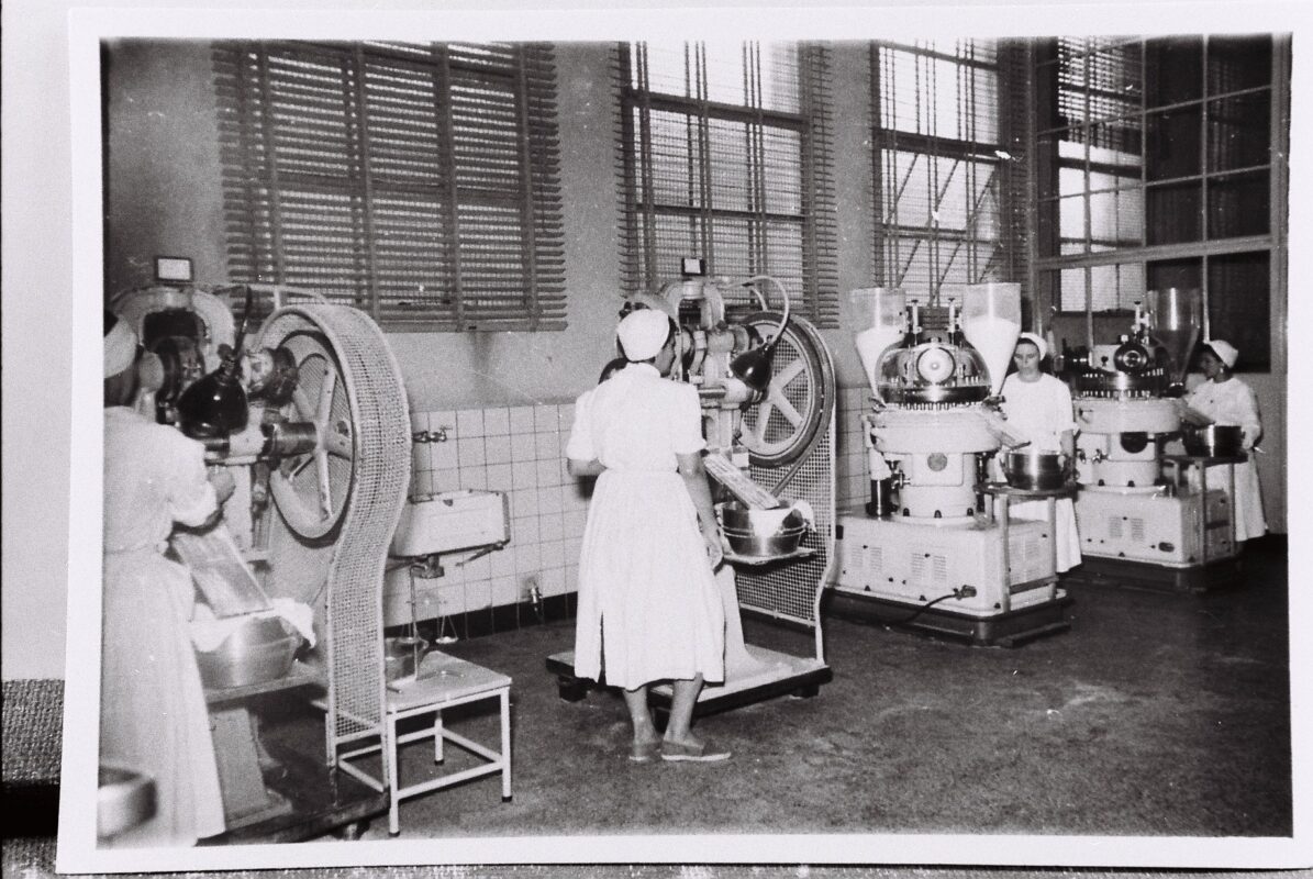 Química Bayer - fabricación Cnel Díaz