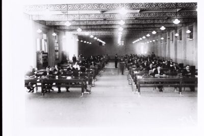 Salón de líneas urbanas