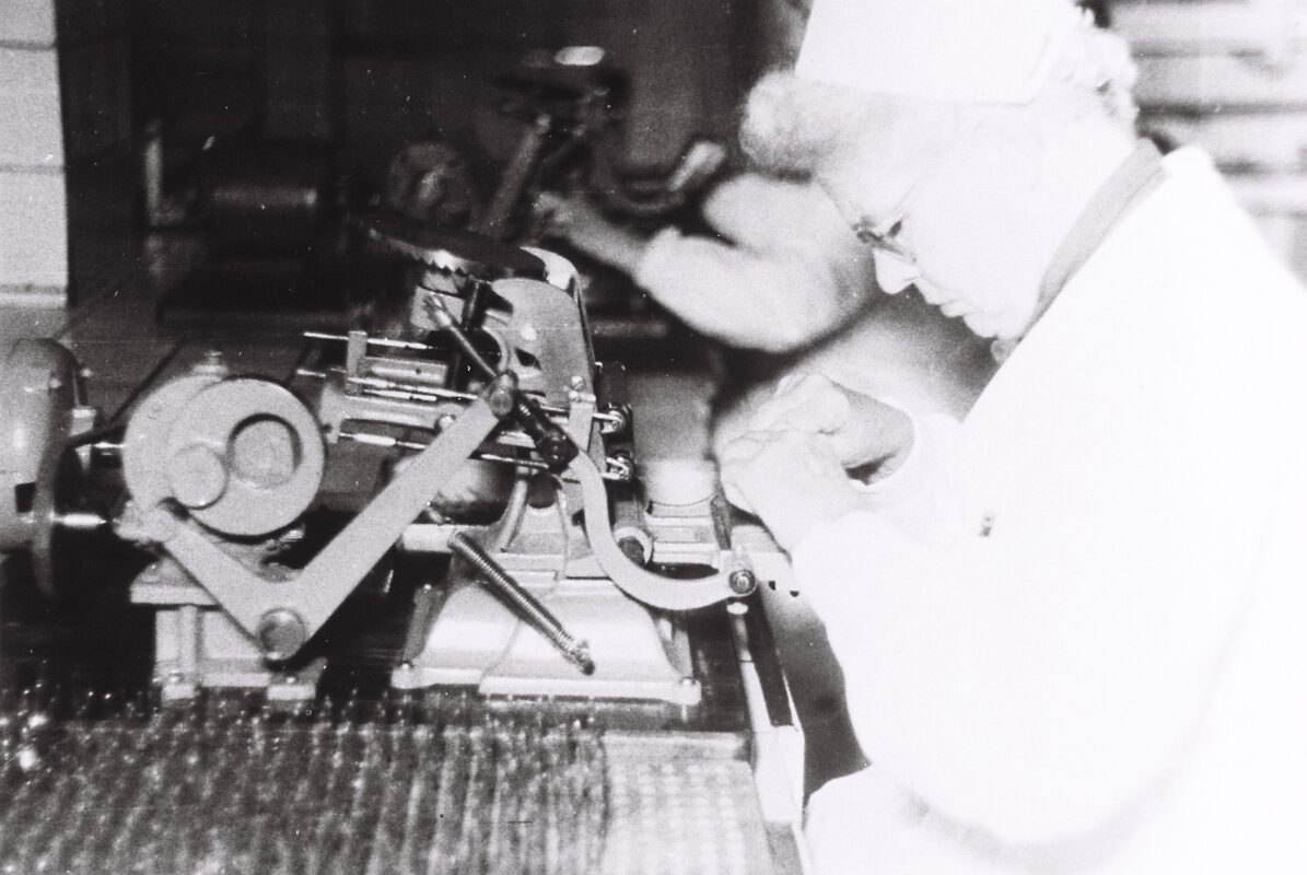 Química Schering - Sección Inyectables
